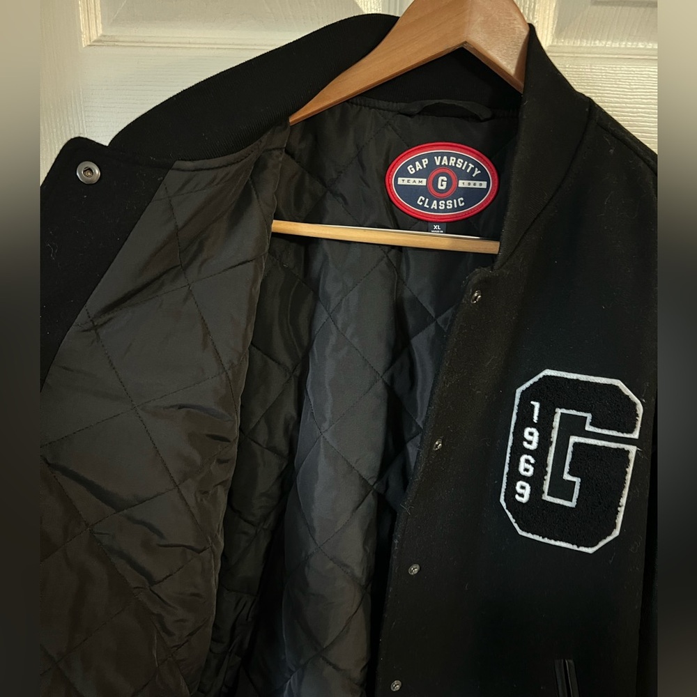 GAP Wool Varsity Logo Boyfriend Jacket - Size XL - NWOT! - UNISEX FIT - Picture 4 of 9
